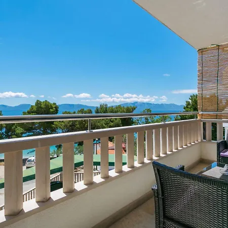 Apartment Pleasant In Drvenik With Balcony Drvenik (Split-Dalmatia)